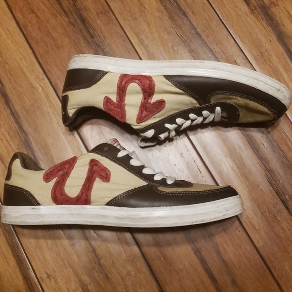 true religion footwear